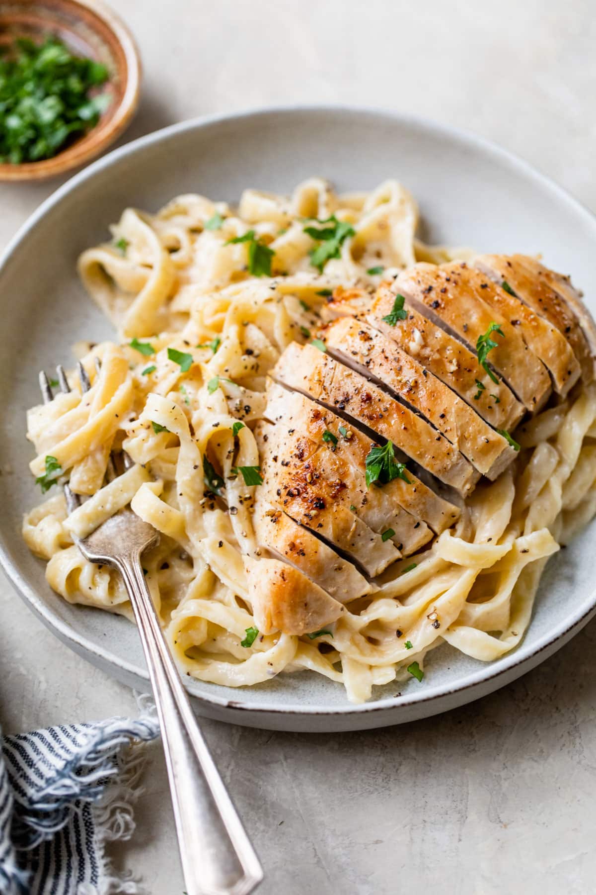  Chicken Alfredo